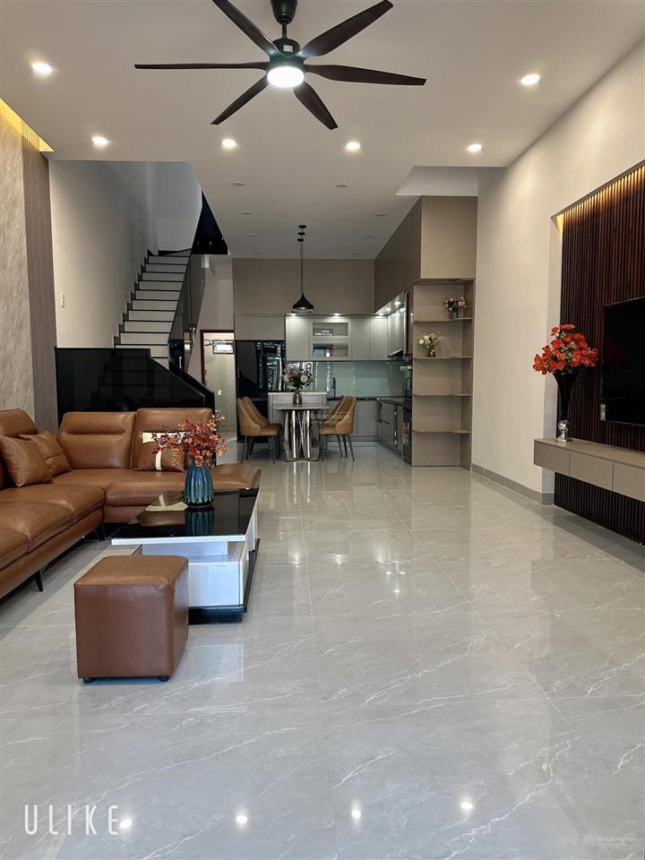 Chủ hạ giá cần bán nhanh nhà 3 tầng đẹp mặt tiền đường 7,5m giá tốt