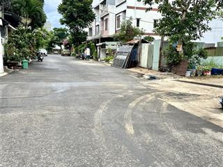 Bán gấp!!! chủ ngộp cần bán nhanh lô đất biển 2 mặt tiền đường 7,5m và 5,5m đa mặn đông 6,