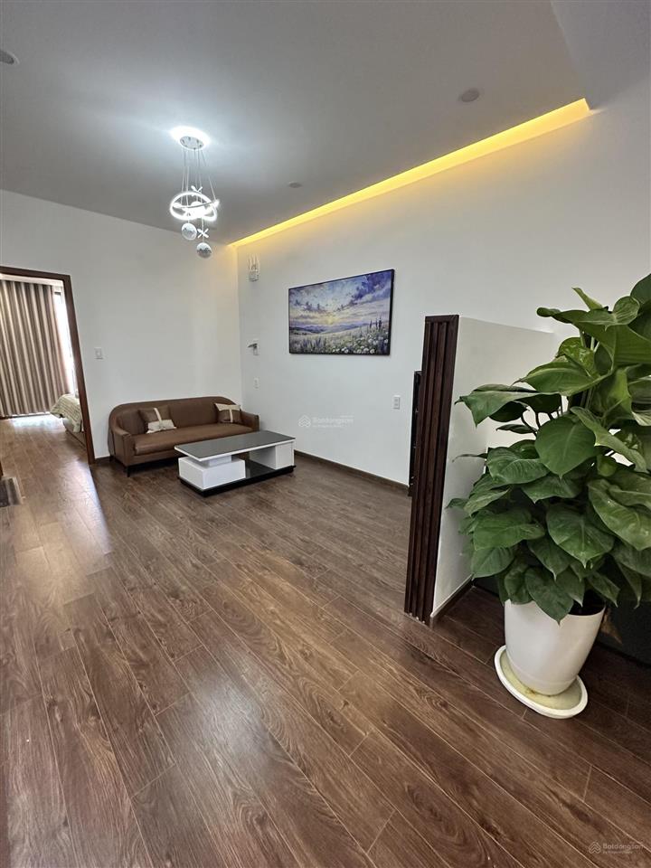 Sụp hầm! chủ cần bán gấp nhà 3 tầng đẹp full nội thất đường hói kiểng 19, giá rẻ hiếm có
