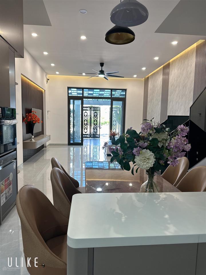 Sụp hầm! chủ cần bán gấp nhà 3 tầng đẹp full nội thất đường hói kiểng 19, giá rẻ hiếm có