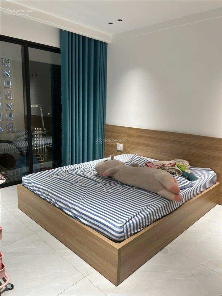 Hiếm!! xuất hiện nhà 3 tầng tâm huyết view công viên giá tốt hơn thị trường 500tr.  0968 200 ***