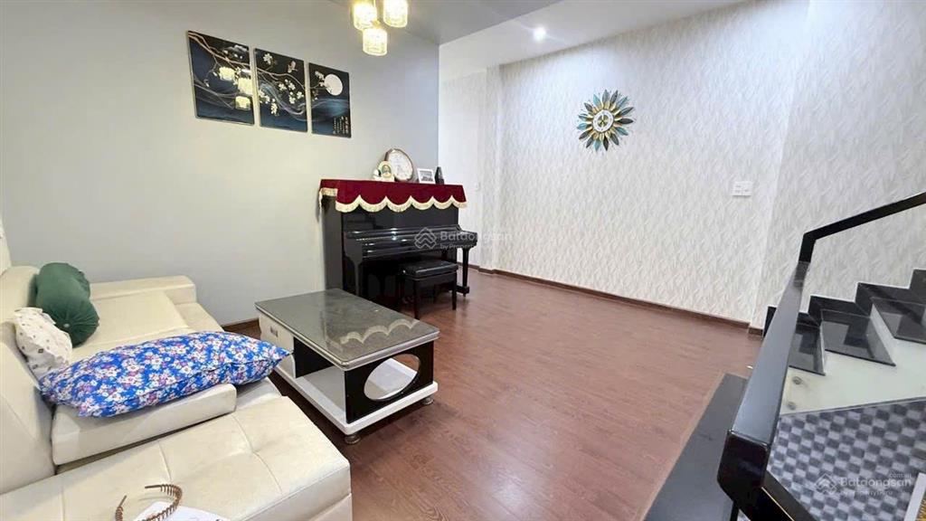 Cho thuê nhà 3 tầng đẹp full nội thất đường đại an 3  hoà quý  ngũ hành sơn