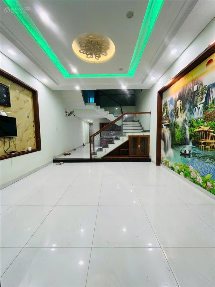 Cho thuê nhà 3 tầng đường thanh lương 11, phường hòa xuân, đà nẵng