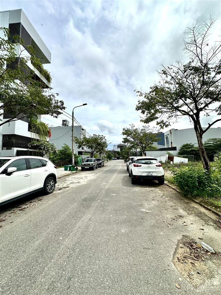 Hiếm! chủ cần bán em hoa hậu phi bình 4 sạch đẹp, gần mình mạng giá đầu tư.  ngay 0968 200 ***
