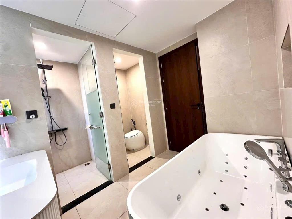Sốc! cơ hội sở hữu căn biệt thự 3 tầng giá rẻ hiếm có ngay tại hoà xuân