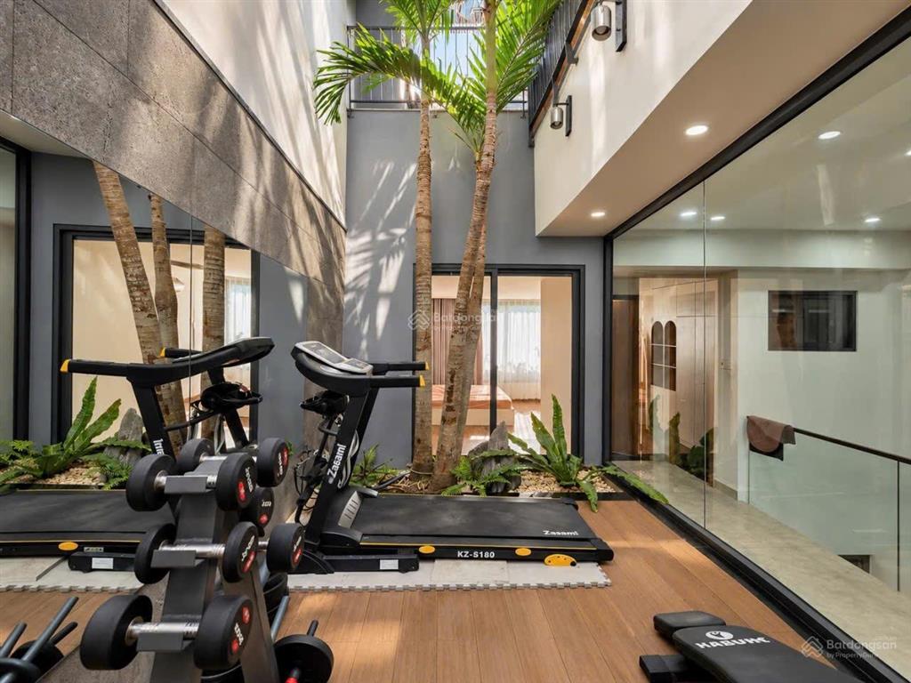 Cho thuê nhà 4 tầng xịn xò có hồ bơi mặt tiền sơn thủy gần bãi tắm sơn thủy  ngũ hành sơn