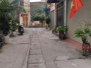 Bán đất đấu giá thôn dậu , xã hoài đức . giá 8.9 tỷ