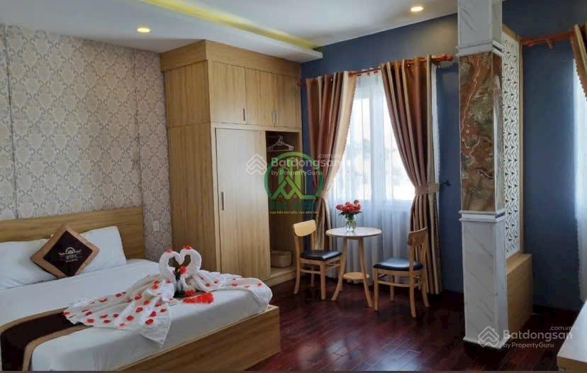 Cần bán khách sạn 41 phòng đường phù đổng thiên vương  đà lạt