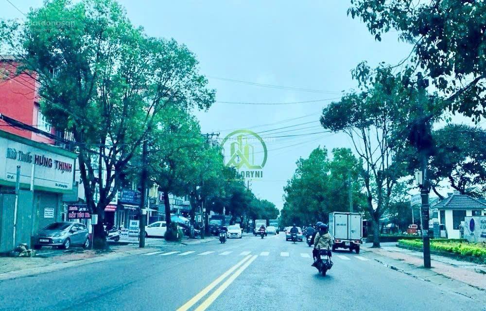 Nhà đất vàng 595m2, 2 mặt tiền trung tâm đà lạt, giá giảm còn 45 tỷ