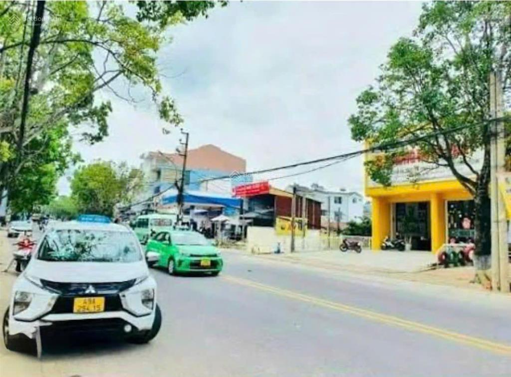 Nhà đất vàng 595m2, 2 mặt tiền trung tâm đà lạt, giá giảm còn 45 tỷ