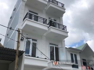 Tòa nhà căn hộ dịch vụ 12 phòng trung tâm p6 đường mai hắc đế, đà lạt