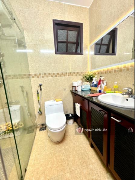 Cần bán villa sân vườn mặt tiền đường trần khánh dư đà lạt