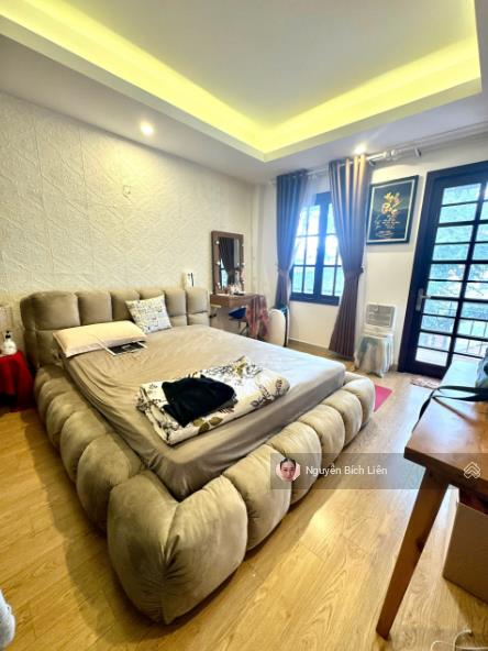 Cần bán villa sân vườn mặt tiền đường trần khánh dư đà lạt