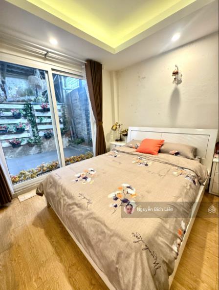 Cần bán villa sân vườn mặt tiền đường trần khánh dư đà lạt