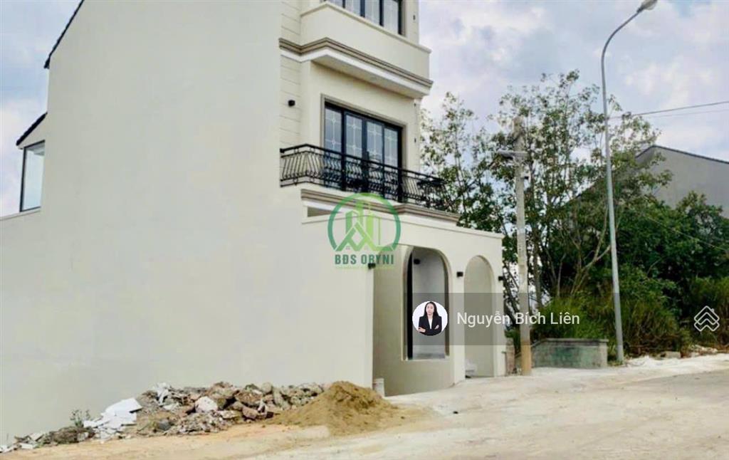 Cần bán gấp lô đất l13, 2 mặt tiền kqh nguyễn hoàng đà lạt