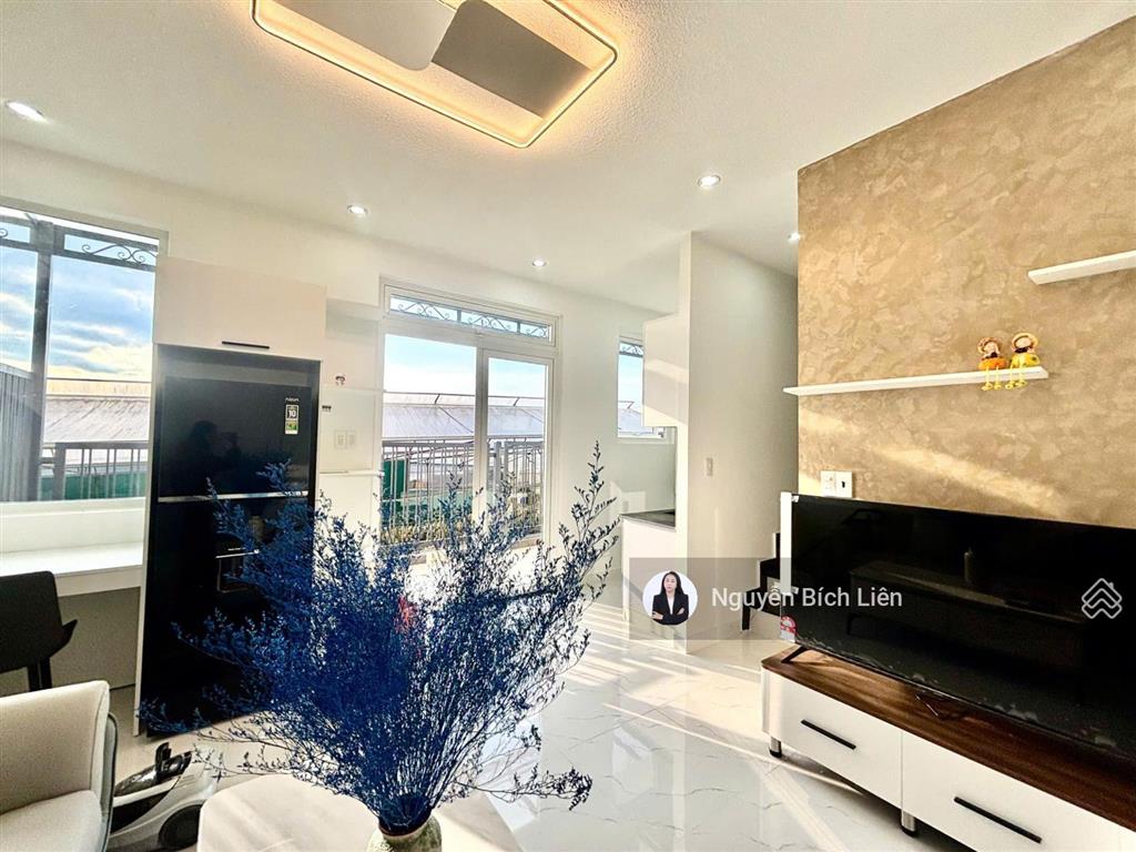 Nhà mới cao thắng giá giảm mạnh chỉ còn 3 tỷ  đường ô tô  sổ hồng