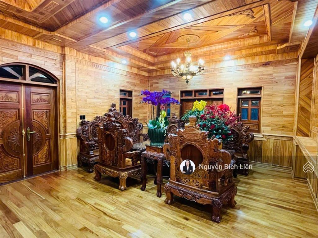 Siêu phẩm villa 2 mặt tiền đẳng cấp phố sương mù, xô viết nghệ tĩnh, đà lạt