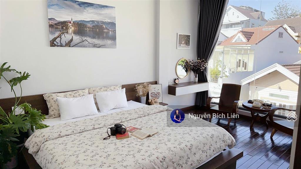 Hạ giá cần bán homestay 3 mặt tiền trung tâm đà lạt đang kinh doanh tốt