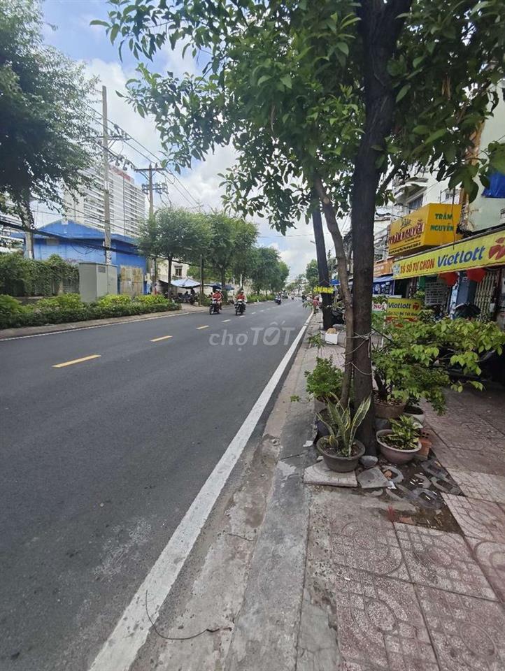 Nhà 3 tấm mặt tiền rẻ nhất Hưng Phú.