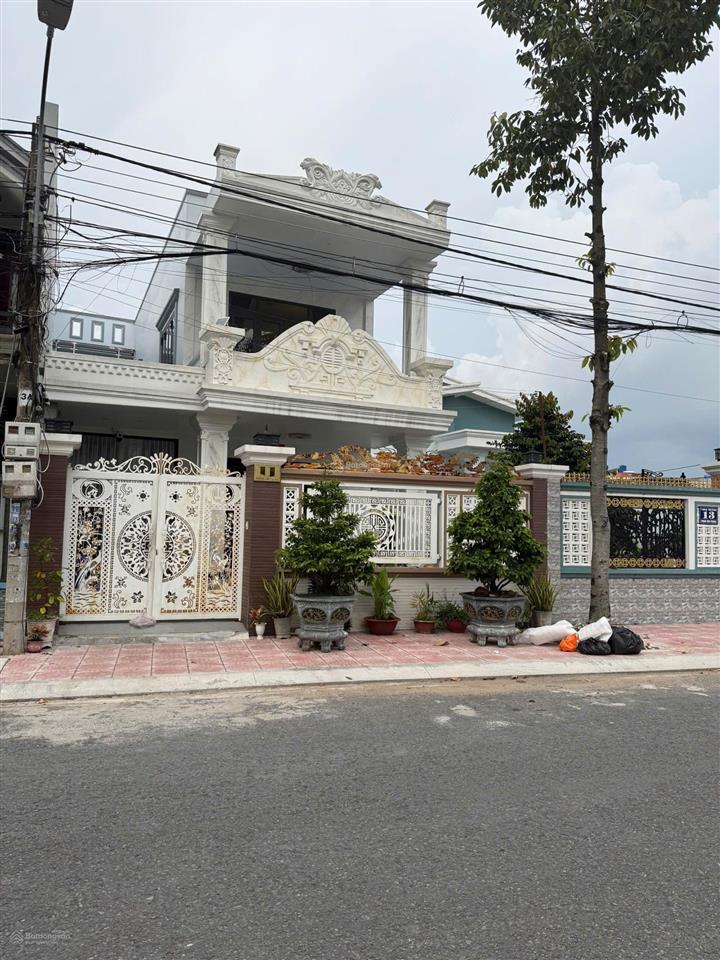 Bán nhà mặt phố tại đường phạm văn phùng, giá ưu đãi 9,5 tỷ, 243 m2, chính chủ