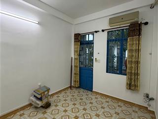 Cho thuê nhà nguyên căn 1 trệt 2 lầu ngay chung cư bộ công an quận 2 giá 18tr