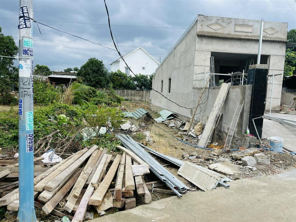 Đất dân cắt bán, gần trường mầm non vĩnh phương 2, nha trang. 148.4m2 chỉ 11tr/m2