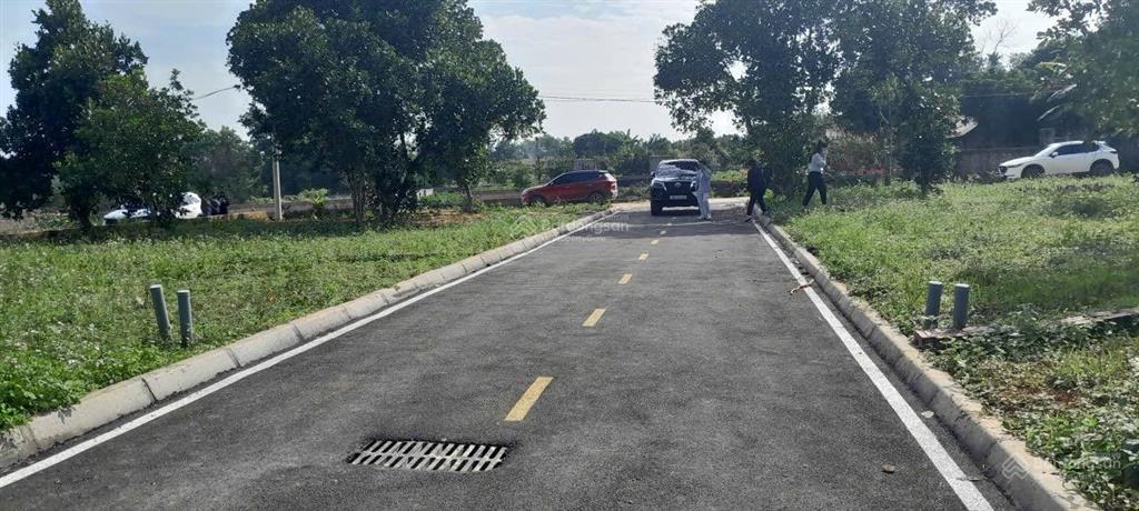 Bán 452m lô góc tuyệt đẹp vị trí trung tâm, đường rộng thoáng, phù hợp đầu tư hoặc xây nhà ở lâu .