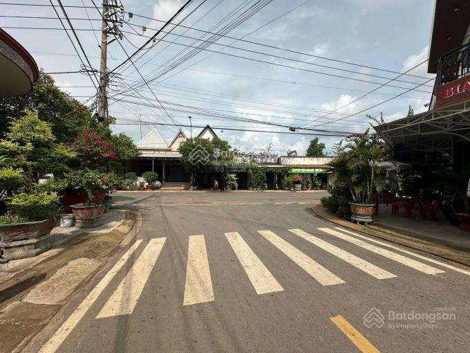 Cần bán khu đất đẹp xã trị an, đồng nai, phù hợp làm homestay