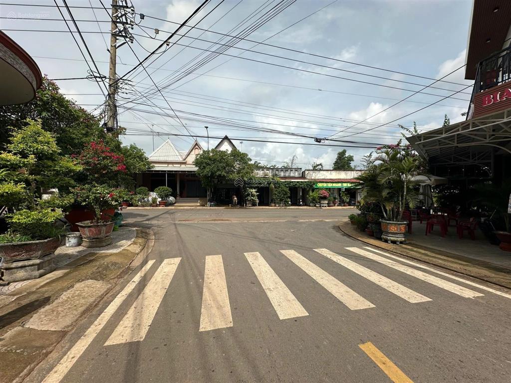 Cần bán khu đất đẹp xã trị an, đồng nai, phù hợp làm homestay