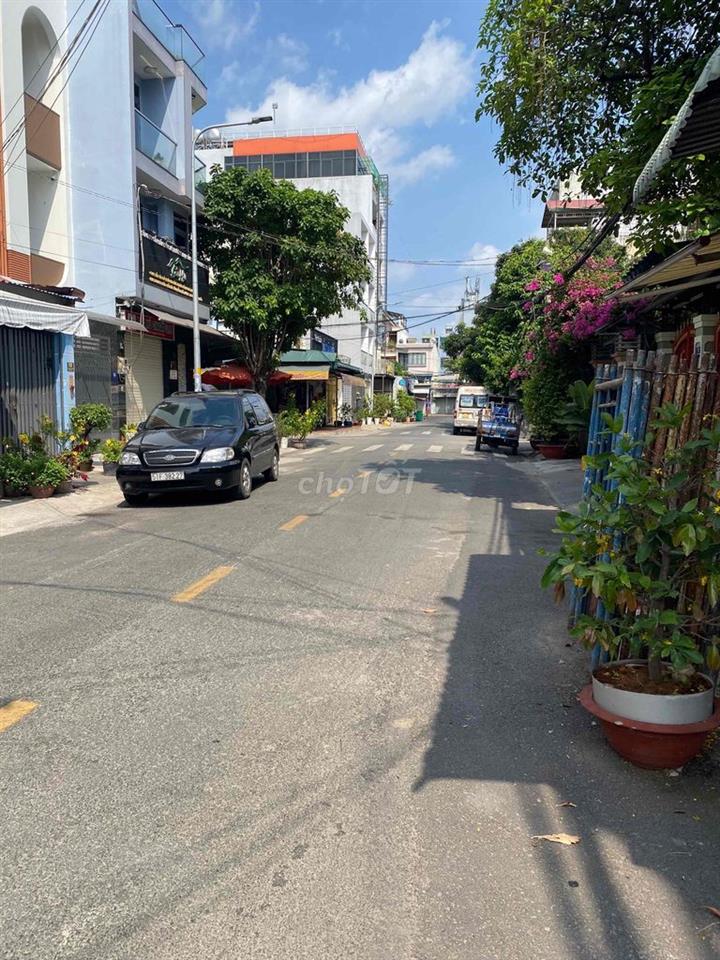 Chủ kẹt bán gấp MTNB đường Lê Sao. 4.5m x 18m. Nhà 3 tấm