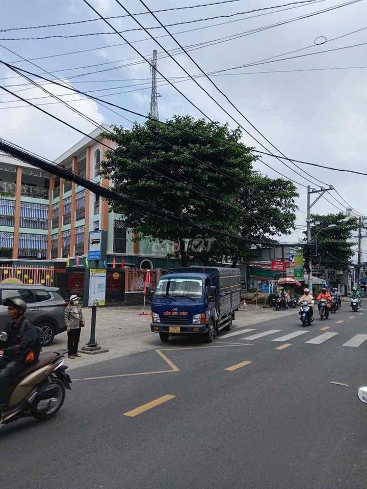 Chinh chủ kẹt Bank bán gấp MTKD Tân Kỳ Tân Quý. 5.1m x 23m. Nhà 3 tấm