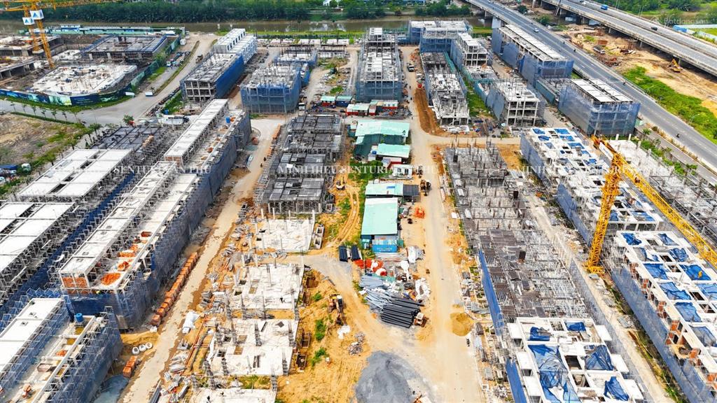 Nhà phố 5x15m  hàng hiếm  giá tốt  dễ thanh khoản senturia an phú  0938 470 *** minh hiếu