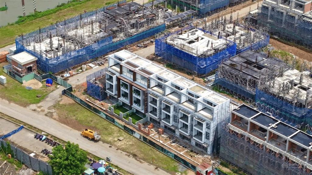 Nhà phố 6x20 giá tốt nhất thị trường senturia an phú tháng 05/2025   0938 470 ***  minh hiếu