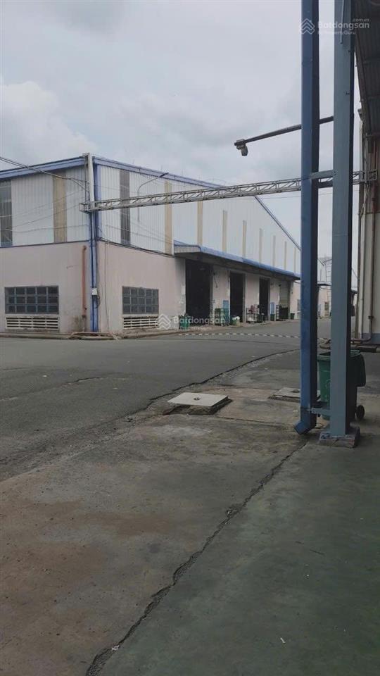 Cho thuê kho xưởng mới đẹp 3500m2 ngay góc 2 mặt tiền kcn vĩnh lộc, q. bình tân