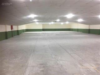 Cho thuê kho xưởng siêu rẻ 1.700m2 đường thoại ngọc hầu, tân phú