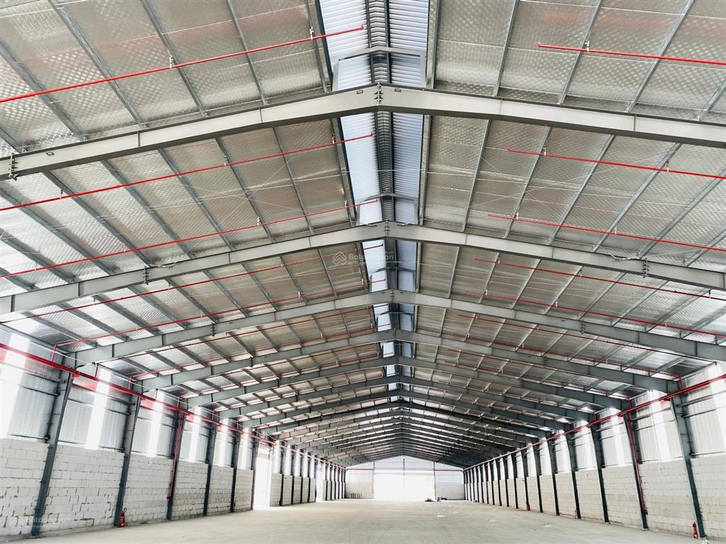 Cho thuê kho xưởng siêu vip 850m² đường quốc lộ 1a  pccc tự động