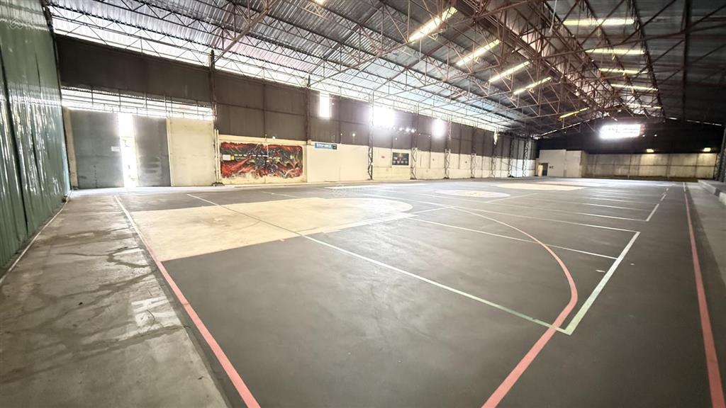 Cho thuê kho, nhà xưởng 700m2 trung tâm tp. hcm, kho gần cầu chà và quận 5