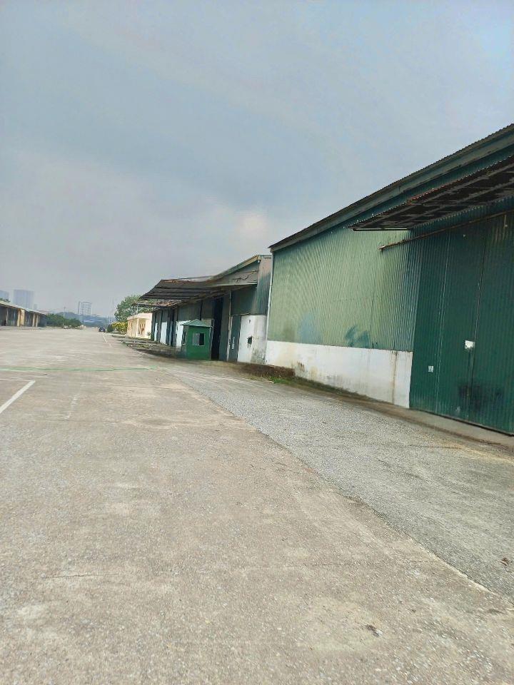 1050m2 kho xưởng khu vực Cổ Linh cần cho thuê, container ra vào, giá 145tr/th
