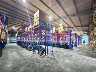 1600m kho xưởng đường Nguyễn Văn Linh cho thuê, container ra vào, xuất VAT, giá 134k/m