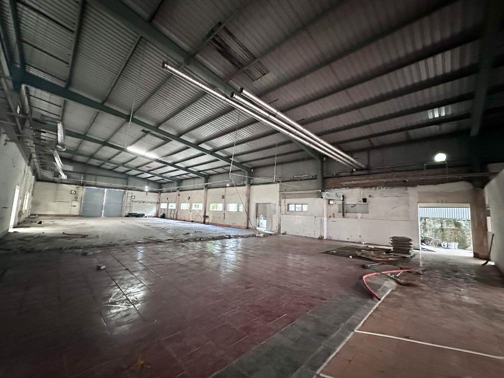 2050m kho xưởng Nguyễn Văn Linh cho thuê, có khuôn viên riêng, xuất VAT, giá 145k/m