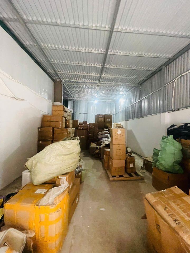 135m kho xưởng khu vực Phương Liệt, Thanh Xuân cần cho thuê, xuất VAT