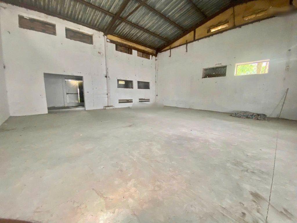 270m kho xưởng khu vực Ngũ Hiệp cần cho thuê, container đỗ, giá 100k/m