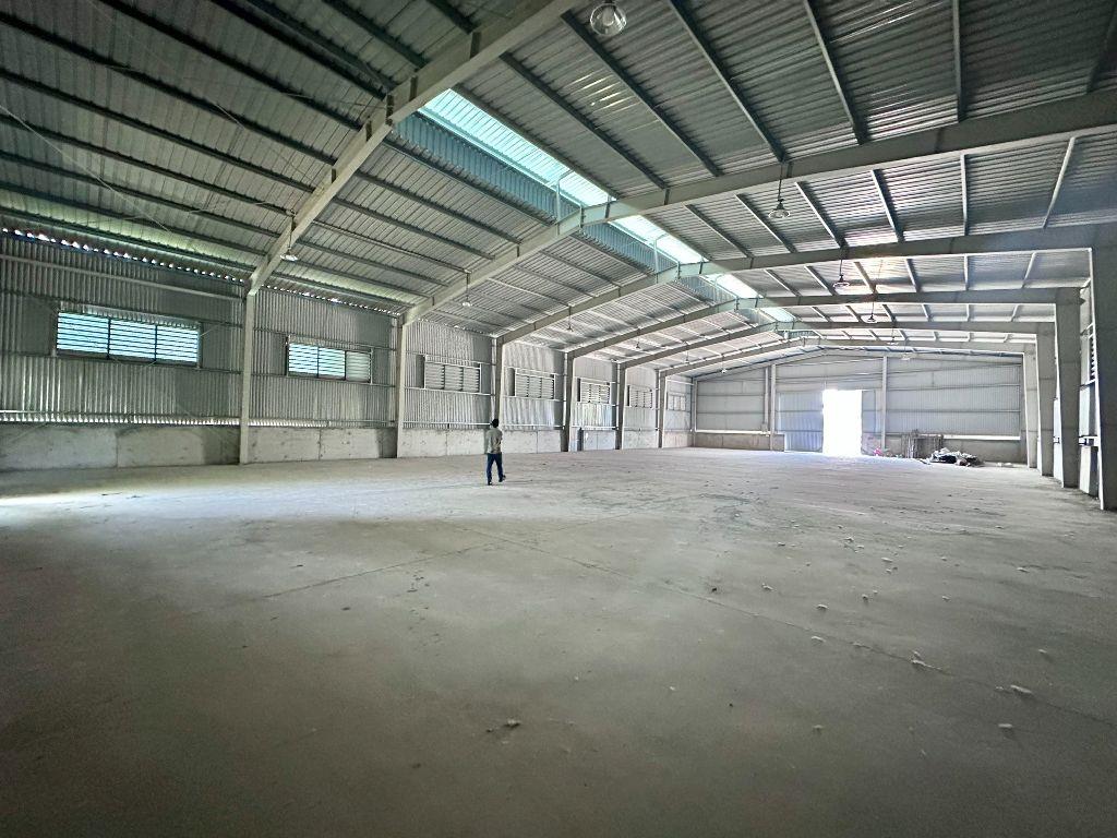 800m kho xưởng khu vực Khuyến Lương cần cho thuê, container đỗ cửa, giá 125k/m