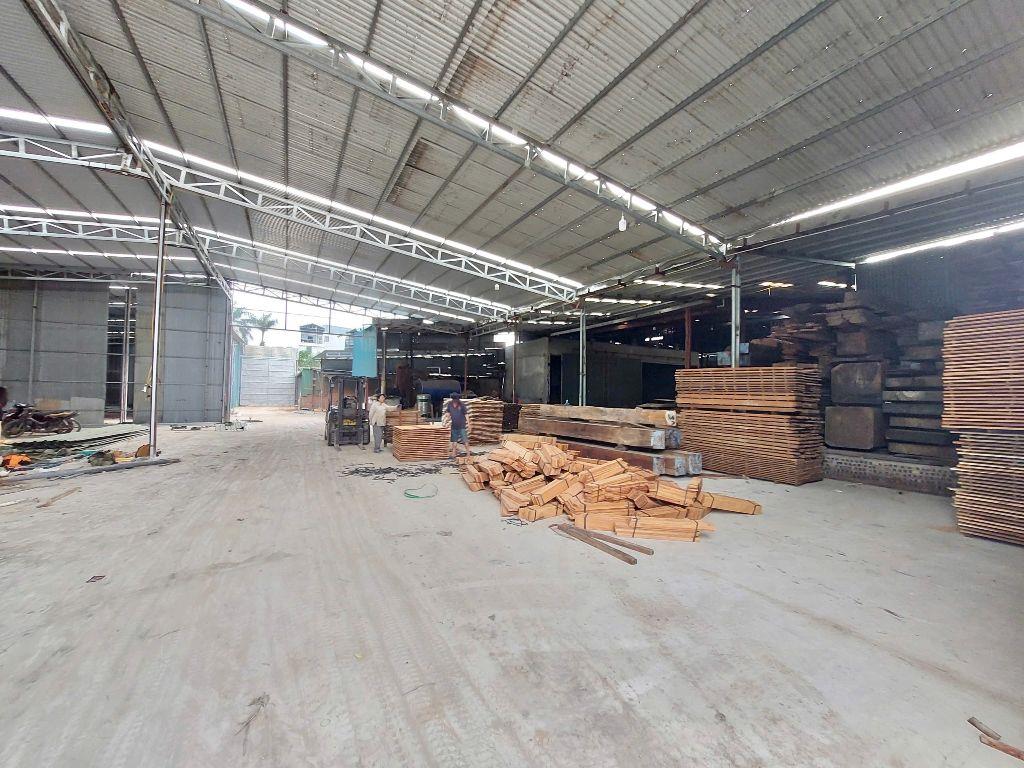 505m kho xưởng khu vực Liên Ninh cần cho thuê, container đỗ cửa, giá 100k/m