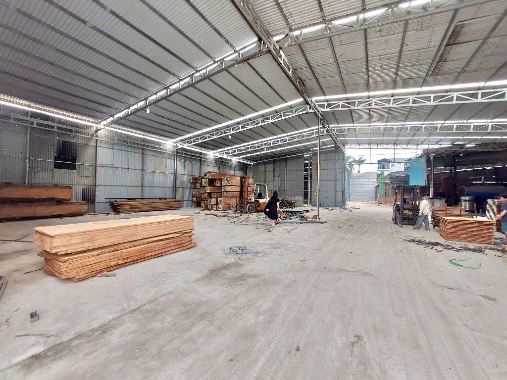 505m kho xưởng khu vực Liên Ninh cần cho thuê, container đỗ cửa, giá 100k/m