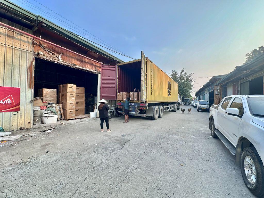 480m kho xưởng sát đường Tứ Hiệp cần cho thuê, có pccc, container đỗ cửa