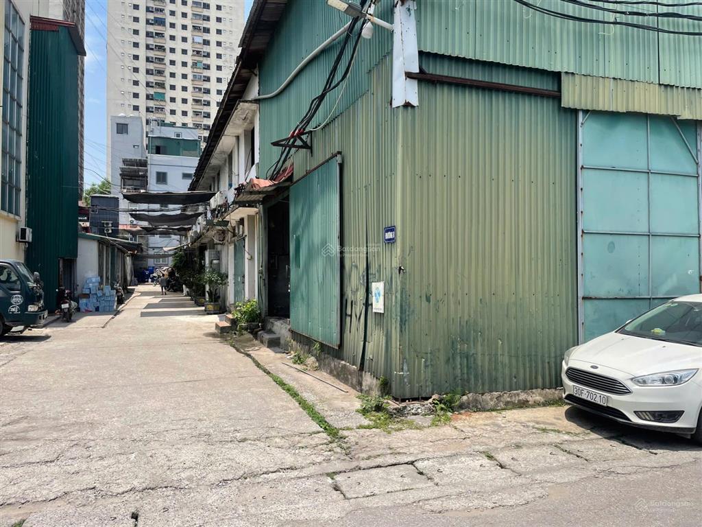 Chính chủ cho thuê kho xưởng từ 800 đến 1800m2 tại đường nguyễn văn cừ phường bồ đề (long biên)
