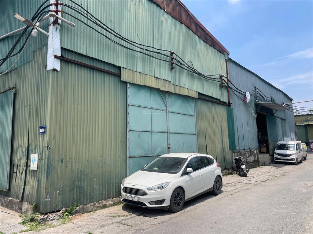Chính chủ cho thuê kho xưởng từ 800 đến 1800m2 tại đường nguyễn văn cừ phường bồ đề (long biên)