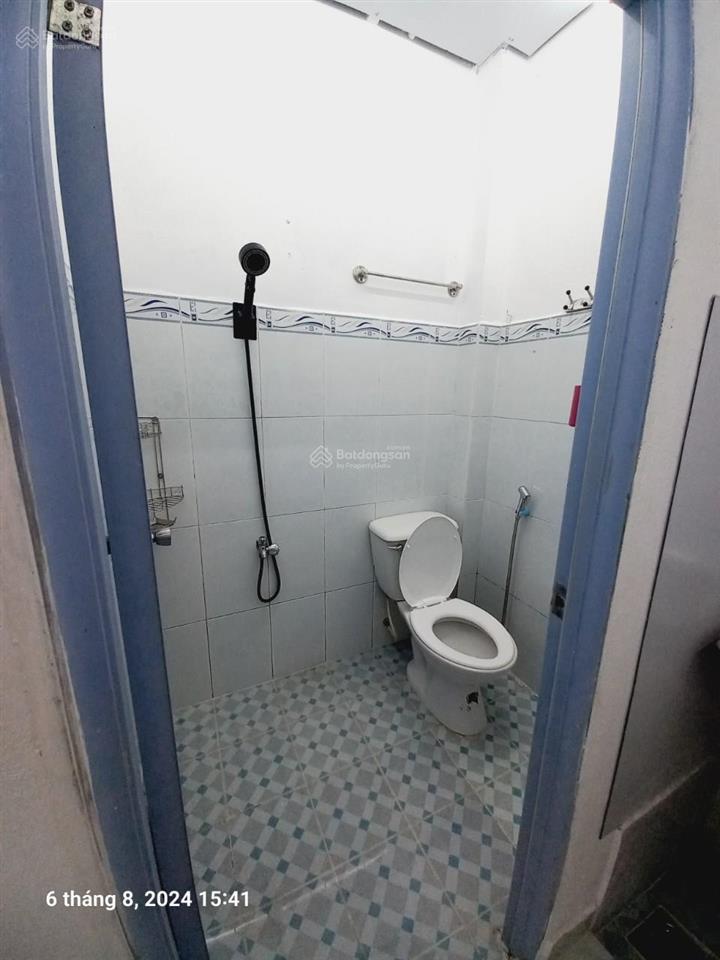 Bán nhà + dãy trọ  đất 120m2 ngang 7,6m  hẻm xe tải  full thổ cư