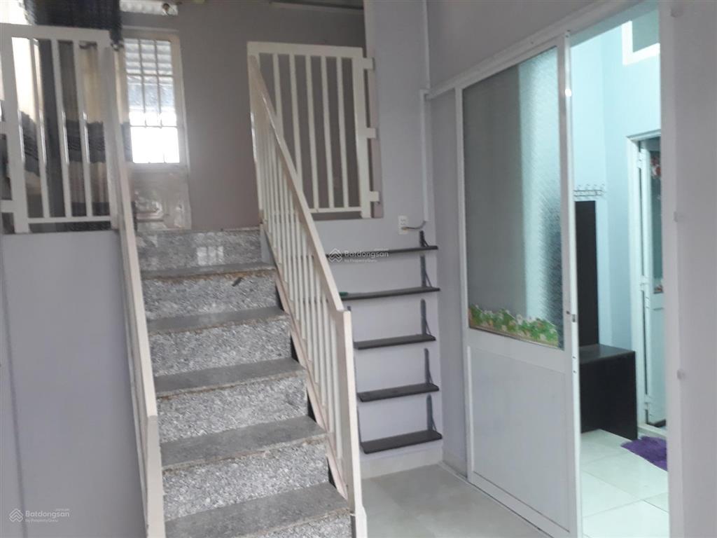 Bán nhà + dãy trọ  đất 120m2 ngang 7,6m  hẻm xe tải  full thổ cư